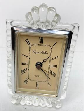 Crystal Clear Century 24% Lead Crystal Quartz Table Clock Taiwan 5” Tall “Works”